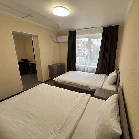 Yavir Hotel Poltava Exterior photo